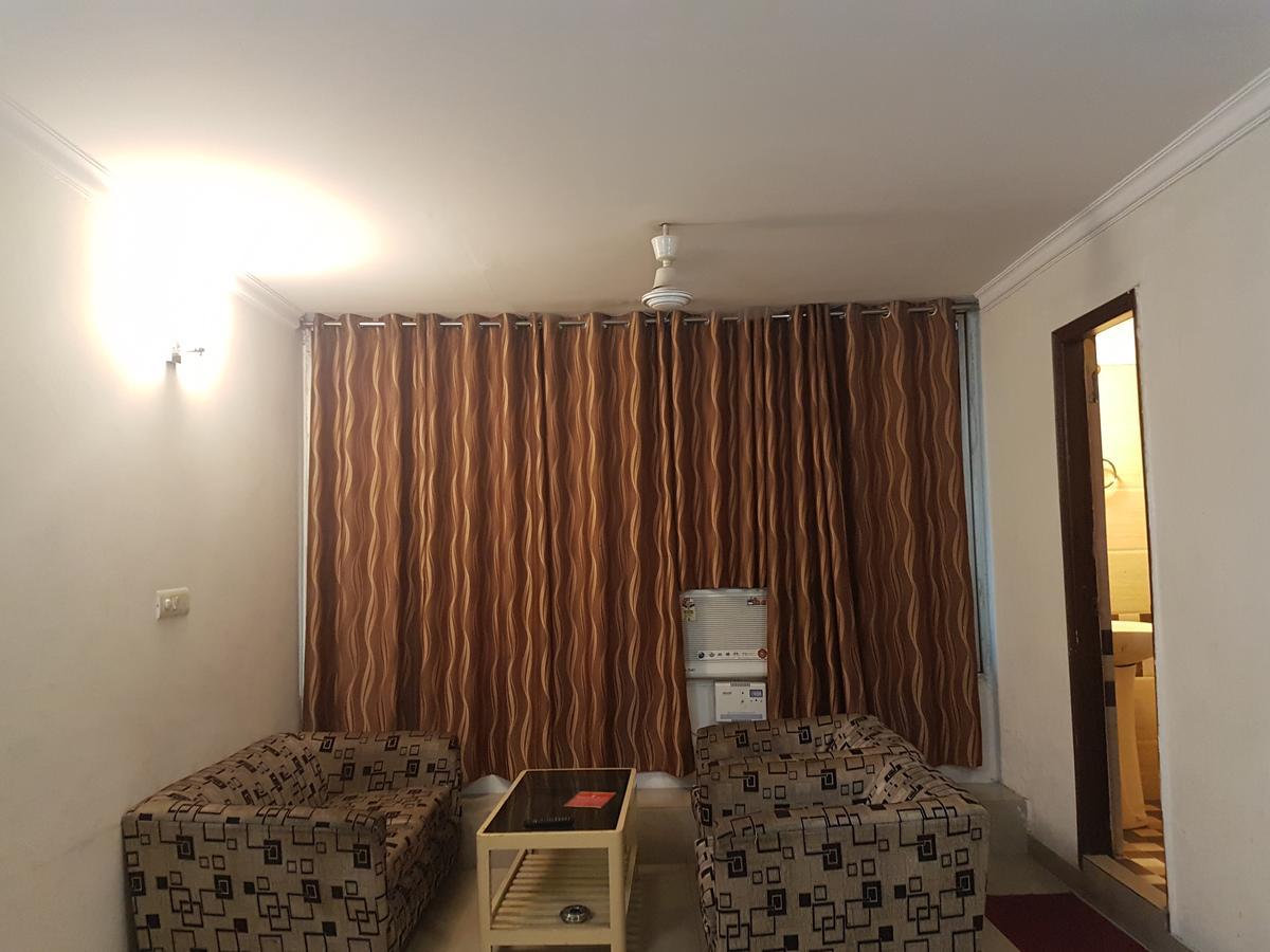 Hotel Haryana Chandīgarh 外观 照片